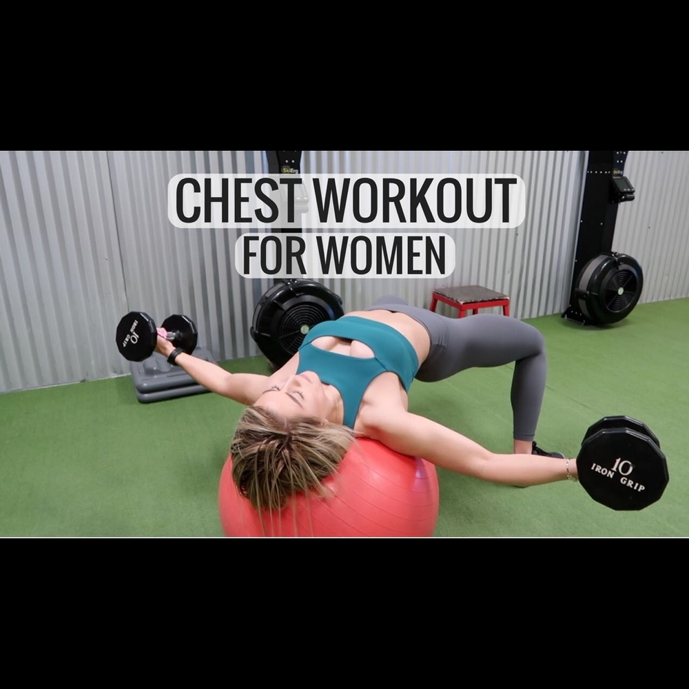 Lorna Jane sports bra as seen on Whitney Simmons